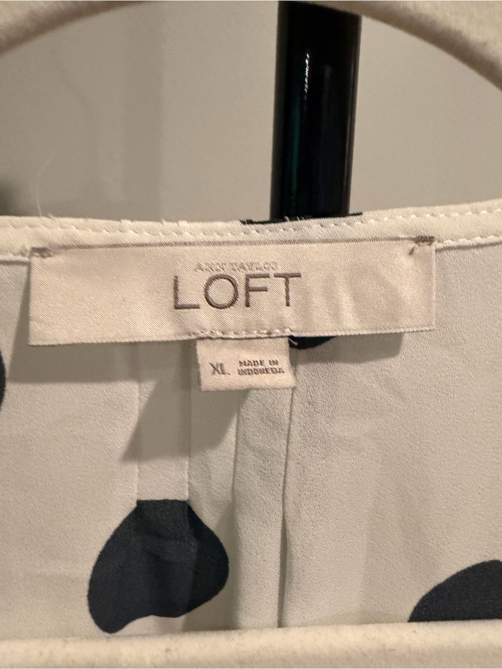 LOFT White and Black Polka Dot Ruffle Sleeveless Top - Picture 4 of 4